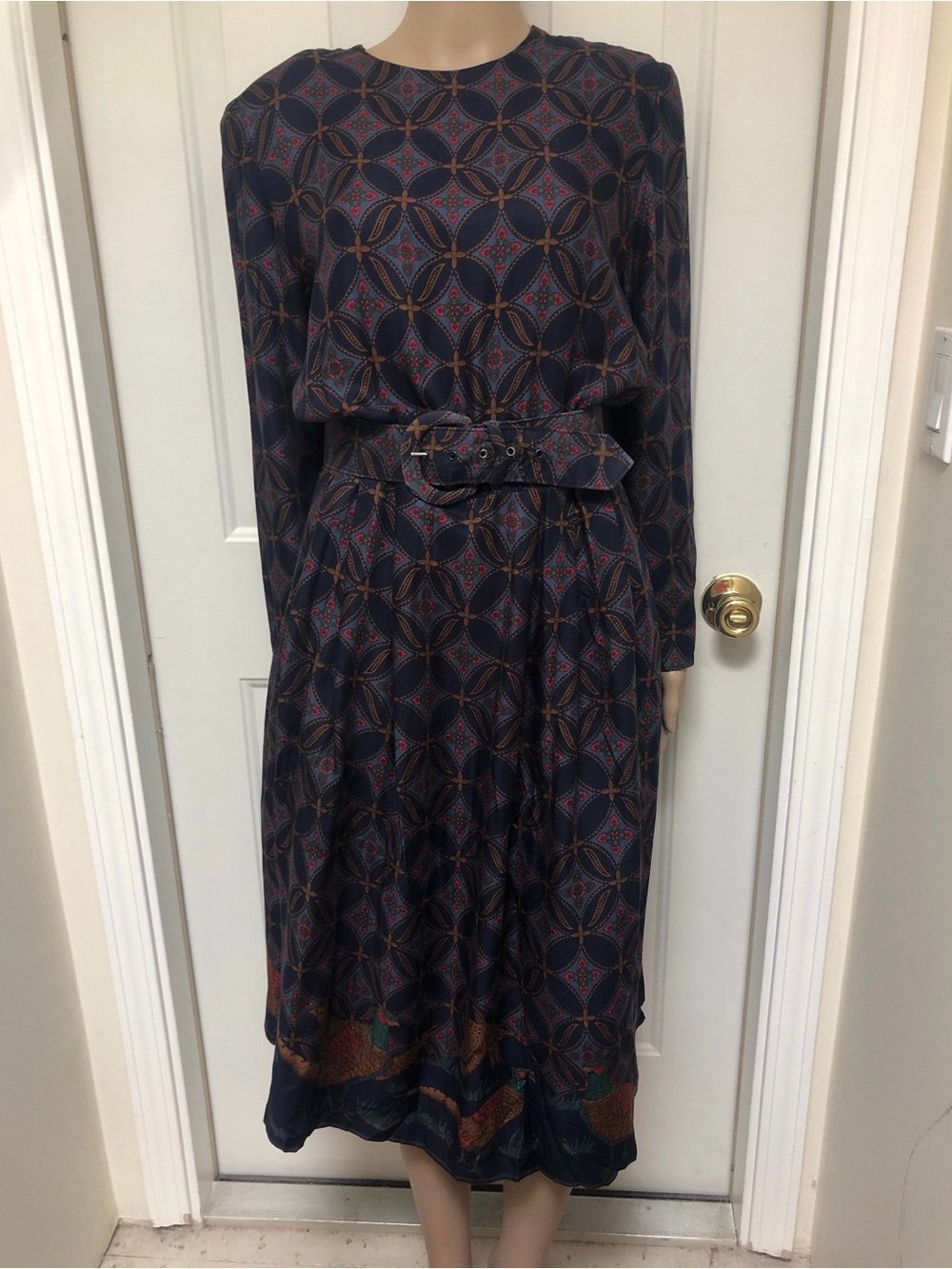 Vintage 1980's Gillian Studio Blue Print Dress Back Button Long Sleeve Pleated